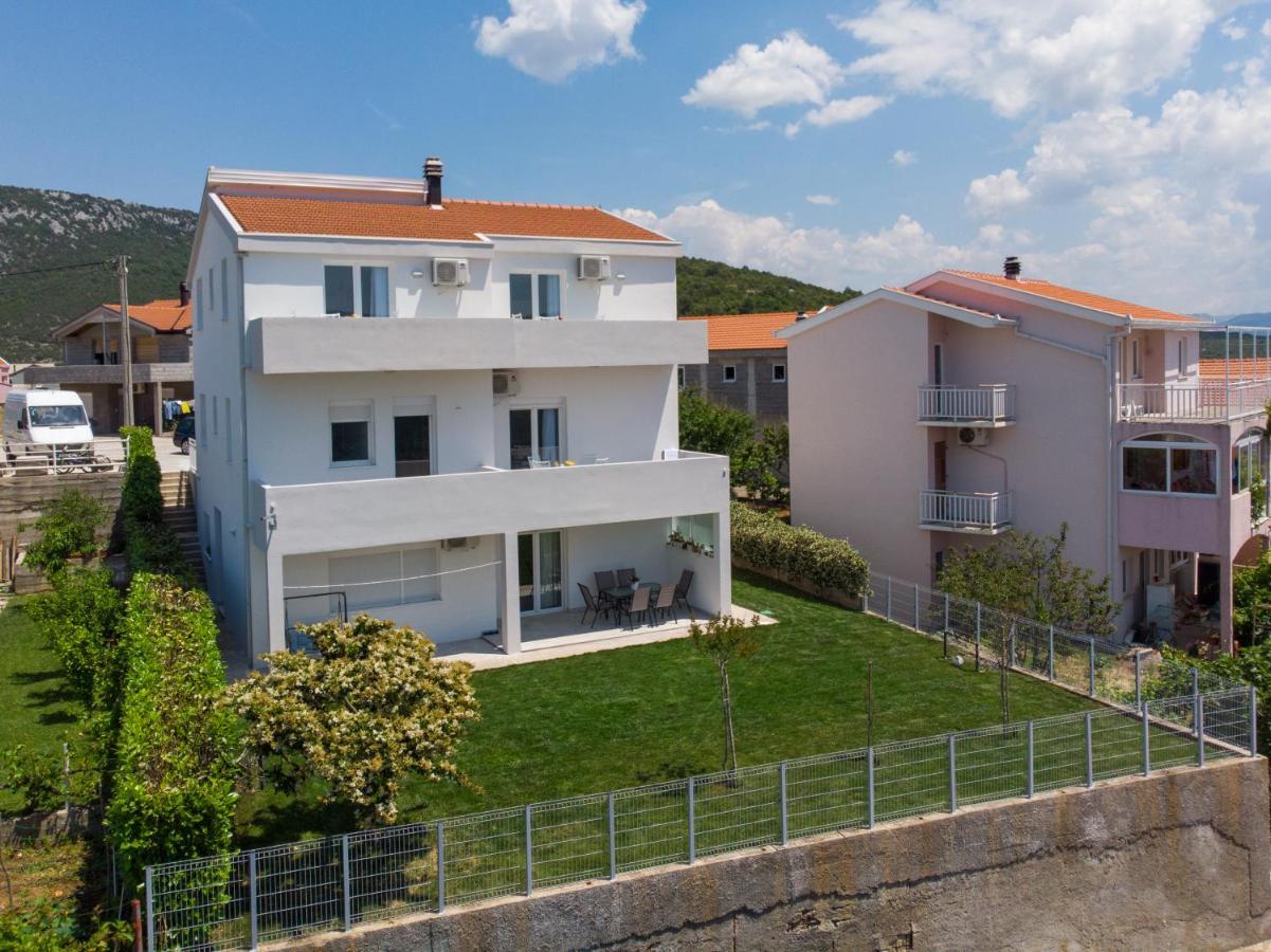 Apartmani Mate Neum Exterior photo